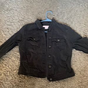 Black cropped jacket